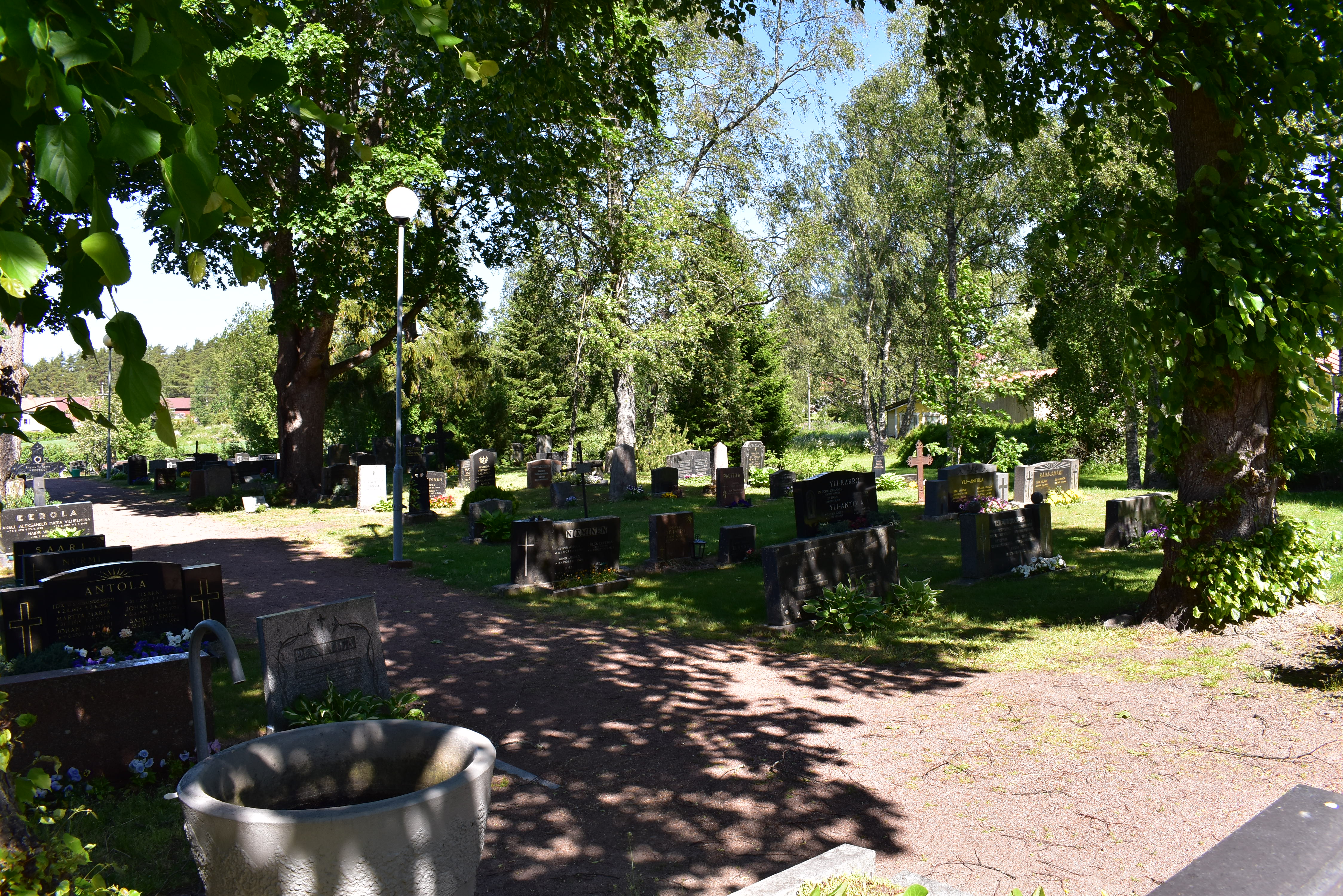 Kodisjoen hautausmaa.JPG